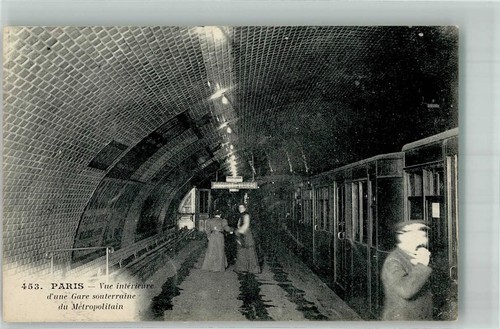 10748850 paris bahnhof - 10748850,